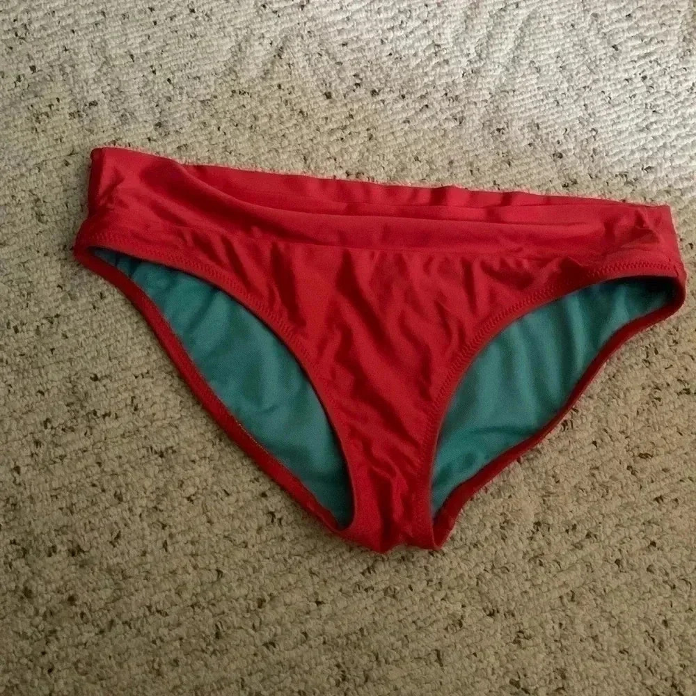 Prete Blush Women’s Bikinis Bottoms Size Large